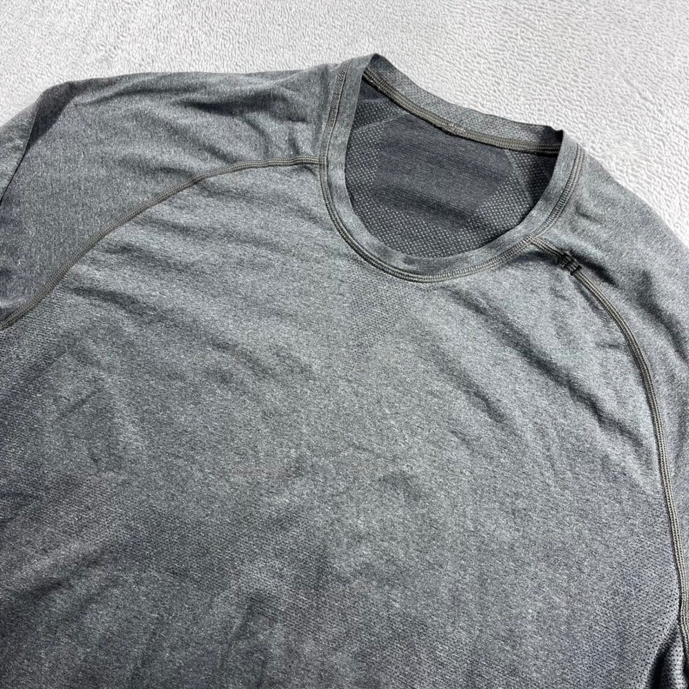 Lululemon Metal Vent Tech Long Sleeve Shirt Mens XXL Gray Training Running Top